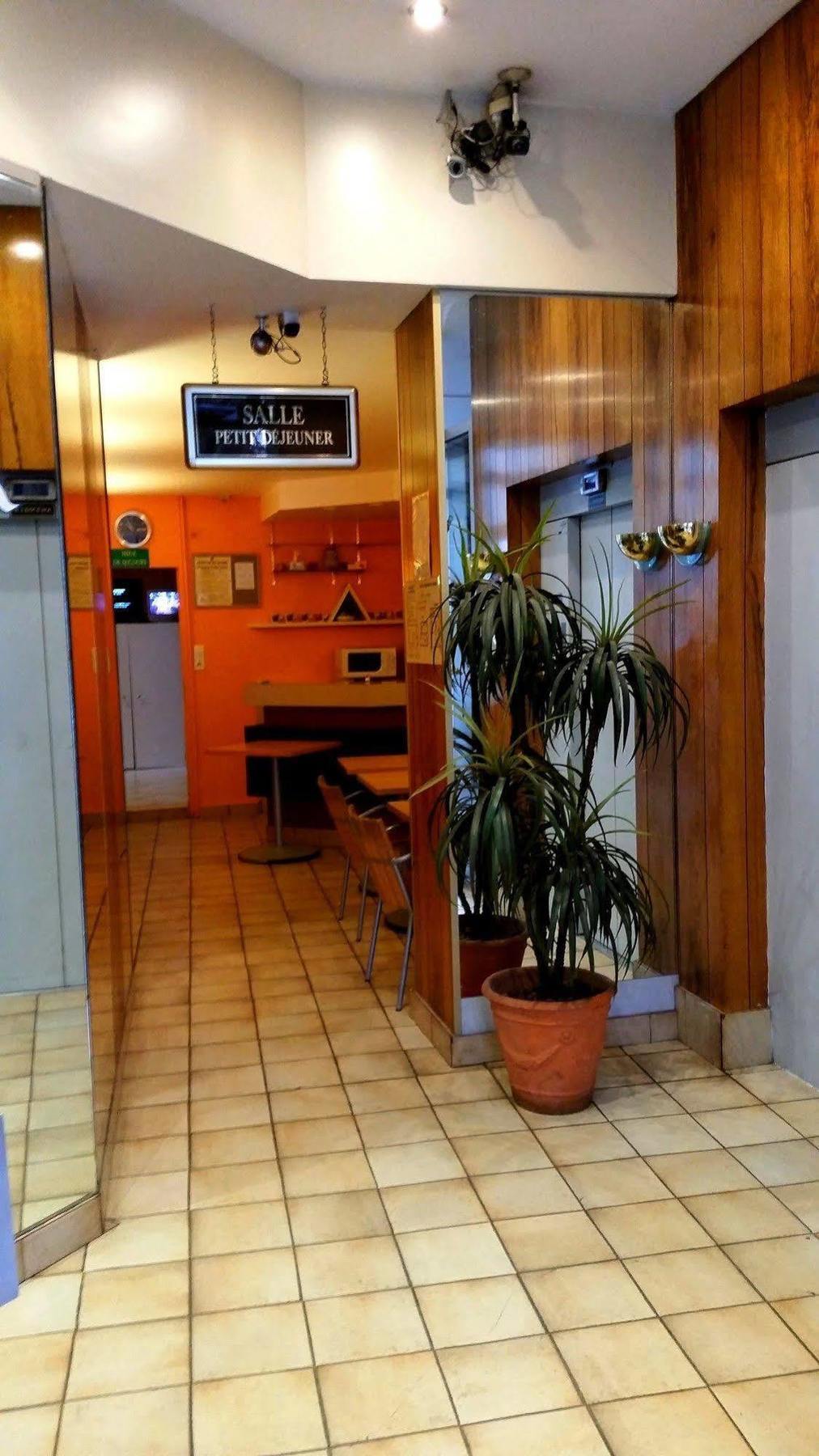 Hotel D'Alsace Villeurbanne Exterior foto